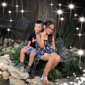 Meet your Posher, Iliana